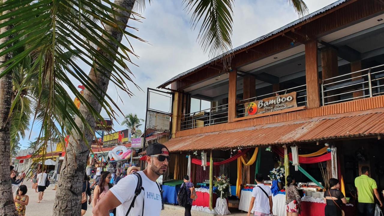 Bamboo Beach Resort & Restaurant Manoc-Manoc Екстериор снимка